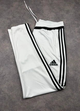 Jogging Adidas | Taille L | Couleur Blanc B3, brand: adidas, condition: Very good, size: L, €20.00, €21.70 includes Buyer Protection Pro