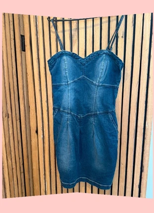 Clockhouse spijkerjurk maat 38 Uitverkoop Uitverkoop Uitverkoop, marque: Clockhouse, état: Très bon état, taille: M / 38 / 10, 7,50 €, 8,58 € Protection acheteurs incluse