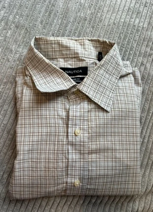 Chemise nautica en très bon état taille XXL chemise 30, marca: Nautica, estado: Muito bom, tamanho: XXL, €10.00, €11.20 inclui Proteção do Comprador