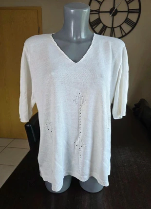 Future Lady White Lightweight Knit Top – Made in the U.K., brand: Future Lady, condizioni: Ottime, taglia: XL / IT 46 / EU 42, €6.00, €7.00 include la Protezione acquisti