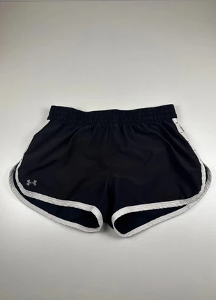 Short femme under armour noir sm fitness, marque: Under Armour, état: Très bon état, 8,17 €, 9,28 € Protection acheteurs (Pro) incluse