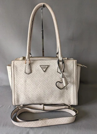 Sac Guess crème élégant cuir synthétique, brand: GUESS, condition: Good, €26.00, €28.00 includes Buyer Protection Pro