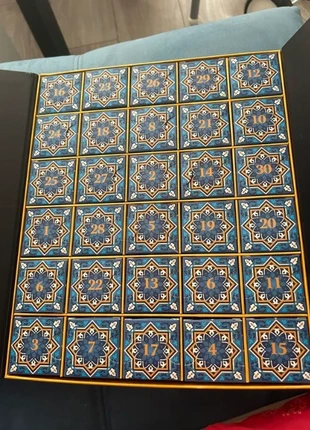 Calendrier Ramadan Eid aid caftan oriental abaya, marque: Inconnu, état: Très bon état, 23,00 €, 24,85 € Protection acheteurs incluse