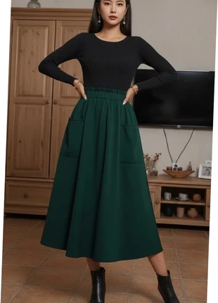 Jupe midi verte à grandes poches, taille élastique comfy & chic, état: Très bon état, taille: M / 38 / 10, 39,90 €, 42,60 € Protection acheteurs (Pro) incluse