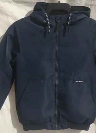Parka/Blusão Ift Boys (Inditex) - 5/6 Anos - Impermável e Quente 🚨, marca: Inditex, estado: Muito bom, tamanho: 5 anos / 110 cm, €10.90, €12.15 inclui Proteção do Comprador