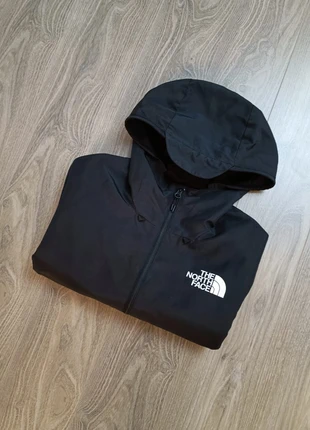Imperméable The North Face coupe-vent à capuche / Taille S hommes / Noir, marca: The North Face, estado: Muito bom, tamanho: S, €65.00, €68.95 inclui Proteção do Comprador