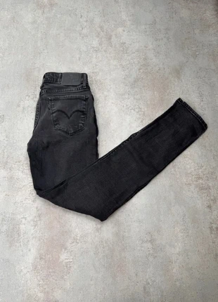 Jean Levis 711 Skinny Femme Noir vintage – Taille 30 (W24), merk: Levi's, staat: Heel goed, maat: XXXS / 30 / 2, € 9,00, € 10,15 inclusief Kopersbescherming