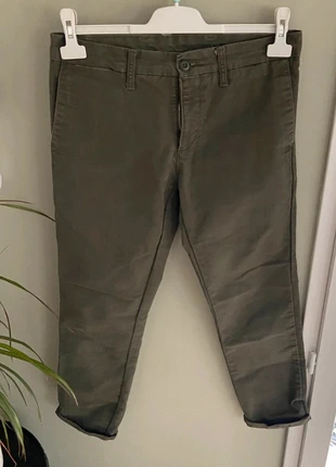 Pantalón Chino Carhartt, marque: Carhartt, état: Très bon état, taille: M, 15,00 €, 16,45 € Protection acheteurs incluse