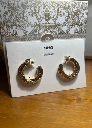 Créoles Mango, marque: Mango, état: Neuf avec étiquette, 13,99 €, 15,39 € Protection acheteurs incluse