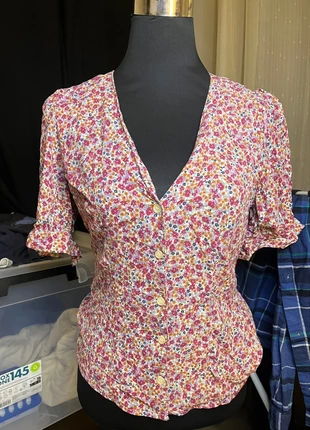 Chemise fleurie Camaieu L, marque: Camaïeu, état: Très bon état, taille: L / 40 / 12, 2,00 €, 2,80 € Protection acheteurs incluse