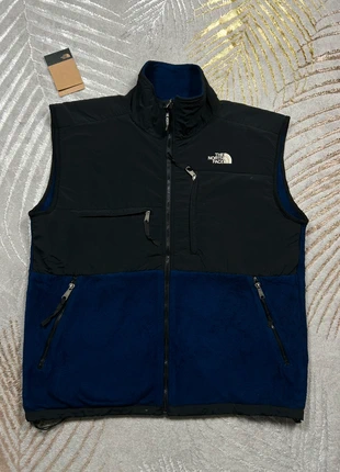 Gilet polaire denali sans manche the north face noir et bleu foncé logo brodé argenté, brand: The North Face, condition: Very good, size: L, €35.00, €37.45 includes Buyer Protection Pro