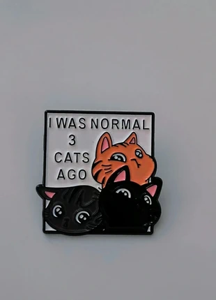Spilla Pin I was normal 3 Cats ago, marque: spilla gatto, état: Neuf avec étiquette, 5,00 €, 5,95 € Protection acheteurs incluse