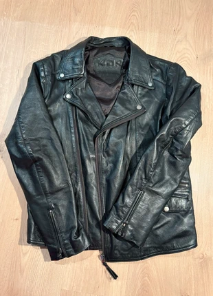 Giacca in vera pelle nera stile biker – taglia L, vintage Kruder KDR, brand: Vera Pelle, condizioni: Nuovo senza cartellino, taglia: L, €80.00, €84.70 include la Protezione acquisti
