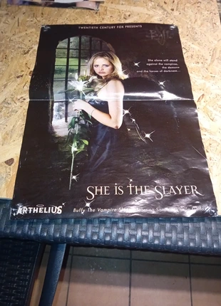 Posters ados Buffy Veronica mars, état: Satisfaisant, 1,00 €, 1,75 € Protection acheteurs incluse