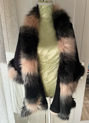 Cape LU LU-D Paris avec fausse fourrure Taille Unique, brand: Lulu-D Paris, condition: Very good, size: One size, €14.99, €16.44 includes Buyer Protection