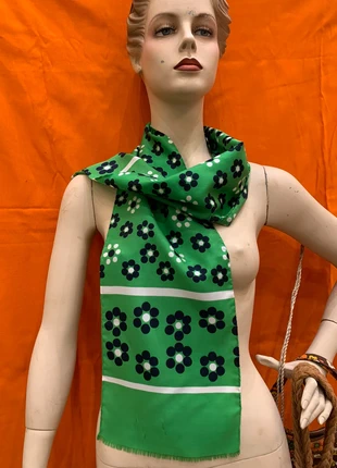 Foulard écharpe vintage, brand: Vintage, condition: Very good, €15.00, €16.45 includes Buyer Protection