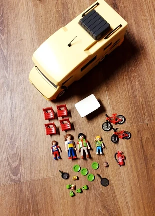 Playmobil - Camping car, marque: Playmobil, état: Très bon état, taille: Taille unique, 22,00 €, 23,80 € Protection acheteurs incluse
