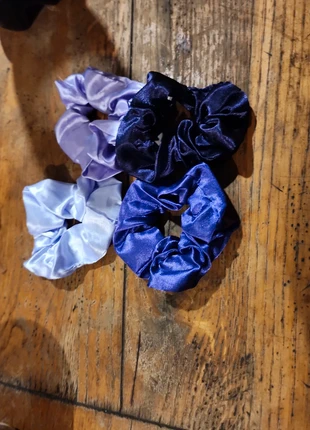 Lot de 4 chouchou violet, marque: pas de marque, état: Neuf sans étiquette, 4,00 €, 4,90 € Protection acheteurs incluse