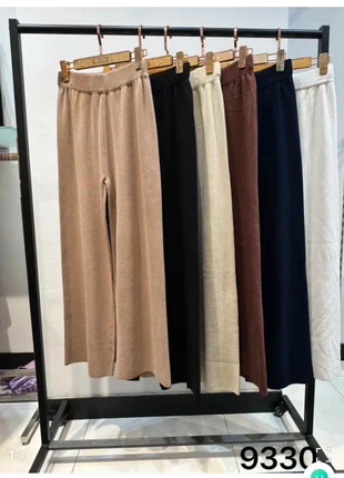 Pantalon fluide, marke: Made In Italy, zustand: Neu, mit Etikett, größe: Einheitsgröße, 13,00 €, 14,35 € inklusive Vinted-Käuferschutz