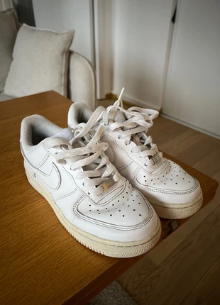 Nike shoes, marque: Nike, état: Très bon état, taille: 37, 7,00 €, 8,05 € Protection acheteurs incluse