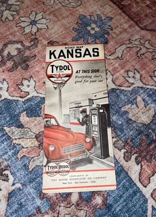 Original 40s Kansas road map, merk: Vintage Dressing, staat: Goed, € 10,00, € 11,20 inclusief Kopersbescherming
