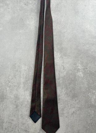 Cravate Tergal Bordeau Taille TU, marque: TERGAL, état: Très bon état, 2,00 €, 2,80 € Protection acheteurs incluse