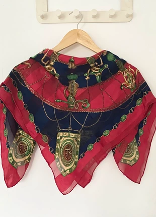 Grand foulard toucher soie, brand: Vintage, condition: Very good, €8.00, €9.10 includes Buyer Protection