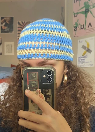 Bonnet en crochet, marque: Fait Main, état: Neuf sans étiquette, taille: Taille unique, 10,00 €, 11,20 € Protection acheteurs incluse