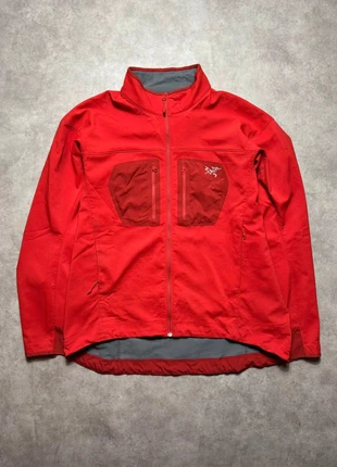 Jacket/veste imperméable Arc’teryx Epsilon AR vintage 00’s - XL, marca: Arc'teryx, estado: Muito bom, tamanho: XL, €135.00, €142.45 inclui Proteção do Comprador