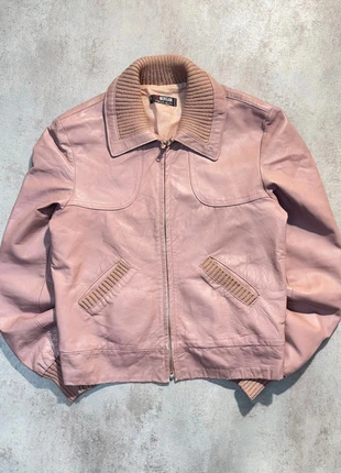 Vintage Leather Jacket Pink Ribbed Trim 90s Chic Timeless Style Statement, brand: Vintage Dressing, condizioni: Ottime, taglia: S / IT 40 / EU 36, €18.90, €20.55 include la Protezione acquisti