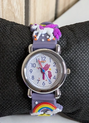 Montre licorne violette, état: Neuf avec étiquette, 3,80 €, 4,69 € Protection acheteurs incluse