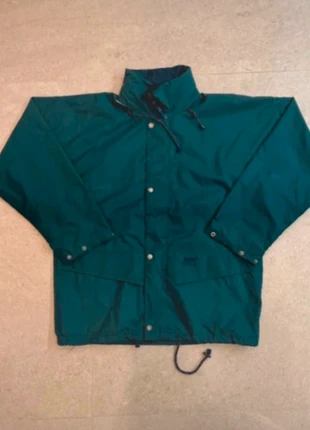 Triple green vintage 90-00s Helly Hansen windbreaker, marque: Helly Hansen, état: Très bon état, taille: M, 25,00 €, 26,95 € Protection acheteurs incluse