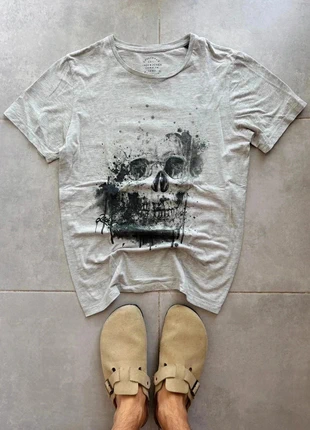 Tee-shirt imprimé tête de mort vintage 2000’s y2k, marca: Jack & Jones, estado: Bom, tamanho: M, €4.90, €5.85 inclui Proteção do Comprador