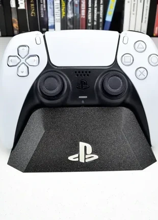 Support manette PS5 – Design premium avec logo PlayStation – Noir, brand: Noir, condizioni: Nuovo senza cartellino, €18.00, €19.60 include la Protezione acquisti