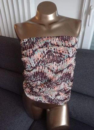 bustier top dans bretelles drapé imprimé – Taille M 38 Bershka ethnique, marque: Bershka, état: Très bon état, taille: M / 38 / 10, 6,00 €, 7,00 € Protection acheteurs incluse