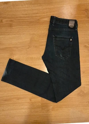 Jean Guess Bleu Marine Coupe Slim Homme/Femme US30 / FR40, marque: GUESS, état: Très bon état, taille: W30 | FR 40, 30,00 €, 32,20 € Protection acheteurs incluse