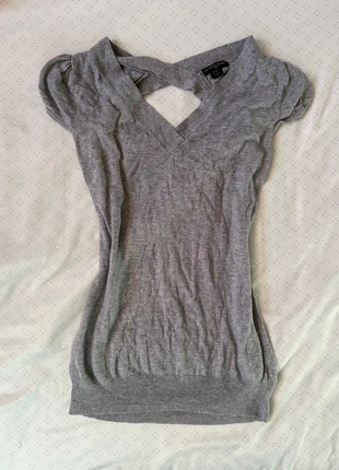 Grey cap sleeve guess top, brand: GUESS, condition: Very good, size: S / UK 8-10, £19.15, £20.81 includes Buyer Protection