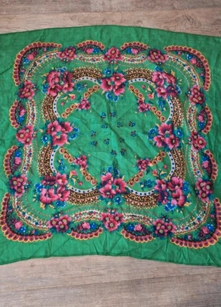 Beau foulard/bandana à cheveux vert fleuri scandinave polonais vintage, brand: Vintage, condition: Very good, €14.00, €15.40 includes Buyer Protection