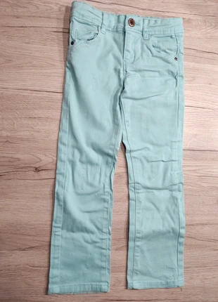 Jeans okaidi, marque: Okaïdi, état: Très bon état, taille: 4 ans / 104 cm, 2,00 €, 2,80 € Protection acheteurs incluse