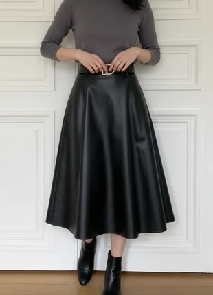 Jupe longue similicuir pu taille s femme classe elegante 3134 old money, marque: Isnoria, état: Très bon état, taille: S / 36 / 8, 44,90 €, 47,85 € Protection acheteurs (Pro) incluse