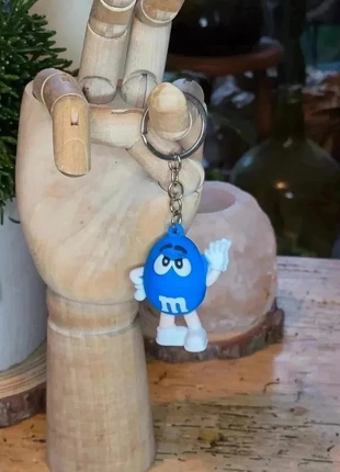 🍬 Porte-clé M&M’s bleu – Neuf, marke: M&M's, zustand: Sehr gut, 3,00 €, 3,85 € beinhaltet Vinted-Käuferschutz Pro