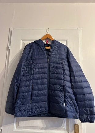 Doudoune très fine, marque: Casual, état: Très bon état, taille: XXXL / 46 / 18, 5,00 €, 5,95 € Protection acheteurs incluse