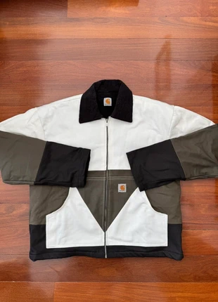 Carhartt Detroit Reworked Coat Size M White Black and Khaki, marca: Carhartt, estado: Muy bueno, tamaño: M, 62,99 €, 66,84 € Protección al comprador incluida