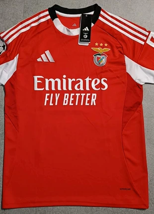 Benfica 25-26, marke: Benfica, zustand: Neu, mit Etikett, größe: M, 35,00 €, 37,45 € inklusive Vinted-Käuferschutz
