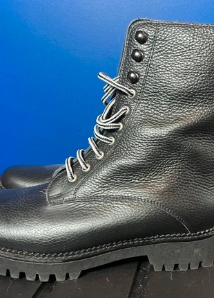 Stoere écht lederen hoge veterboots, marque: Linea Zèta, état: Neuf sans étiquette, taille: 41, 15,00 €, 16,45 € Protection acheteurs incluse