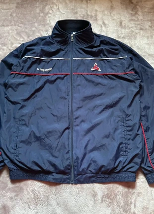 🧥 Veste vintage Le Coq Sportif – Bleu marine – Très bon état, marque: Le Coq Sportif, état: Très bon état, taille: XL, 29,90 €, 32,10 € Protection acheteurs incluse