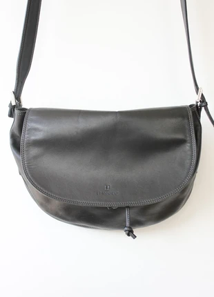 Sac besace Le Tanneur en cuir noir, brand: Le Tanneur, condition: Very good, €35.00, €37.45 includes Buyer Protection Pro
