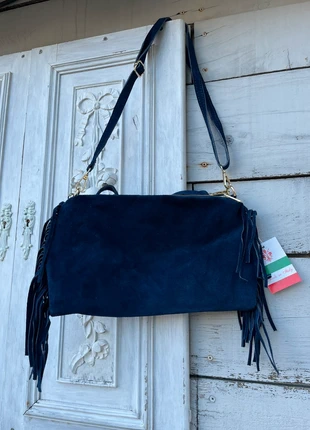 Sac en daim bleu marine à frange The Genuine Leathe, marca: The Genuine Leather, estado: Nuevo sin etiquetas, 34,90 €, 37,35 € Protección al comprador Pro incluida