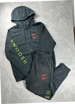Ensemble survêtement veste & Jogging pantalon Nike | Noir logo brodé | Taille M, marque: Nike, état: Très bon état, taille: M, 33,30 €, 35,67 € Protection acheteurs (Pro) incluse