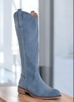 Botte cavalière en suédine, marque: Lady Glory, état: Neuf avec étiquette, taille: 39, 29,99 €, 32,19 € Protection acheteurs (Pro) incluse